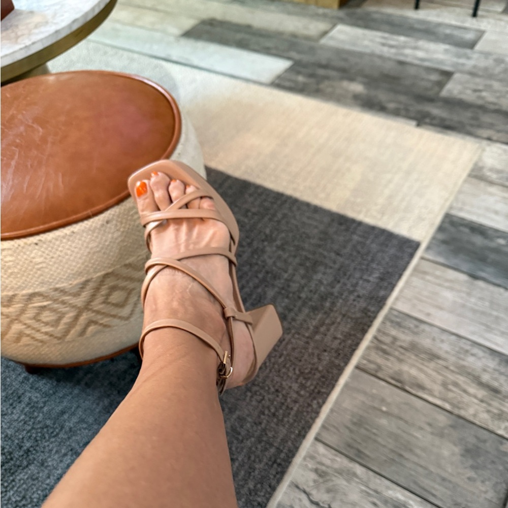 Elegant Tan Heels with Strappy Design NEW